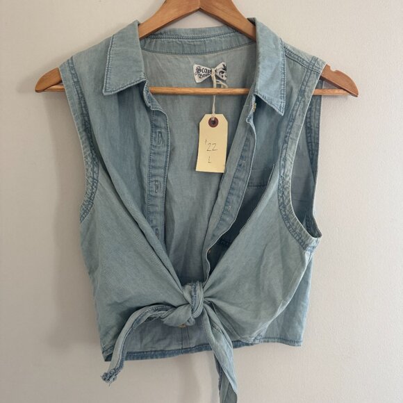 Scarlet Boulevard Chambray Tie-Front Crop Top - Picture 1 of 6
